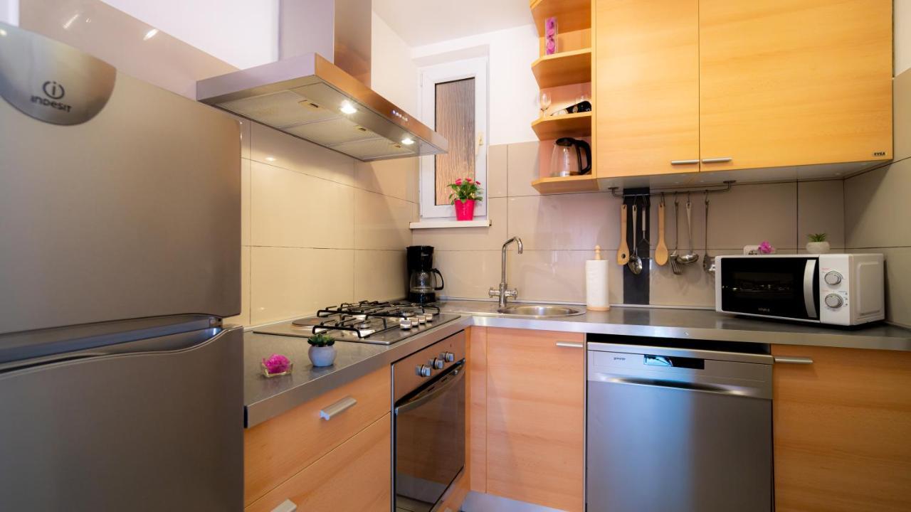 1St Floorc Daire Pula Dış mekan fotoğraf